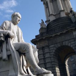 900px-Trinity_College,_Dublin,_Ireland_(Sculpture_of_George_Salmon)