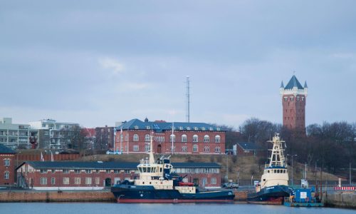 Esbjerg_harbour_(8563661696) (1)